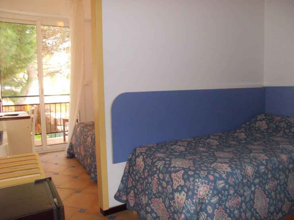 Hotel Les Alizes Cavalaire-sur-Mer Room photo